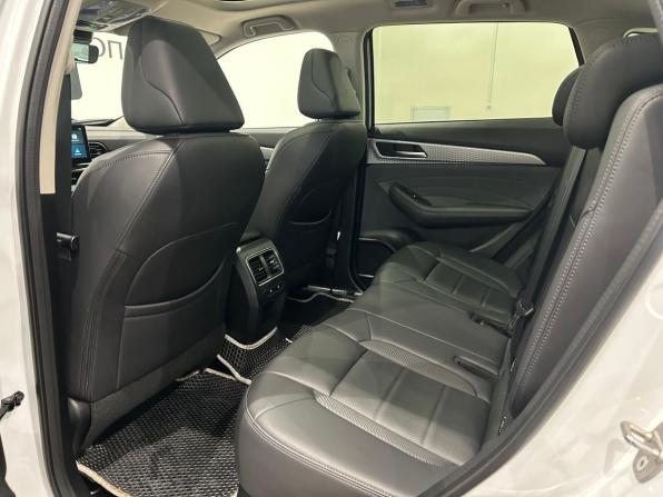 Haval F7 I Рестайлинг с пробегом 2023 года, цена 2 019 000 рублей, 73590 км, внедорожник, Автокод Объявления