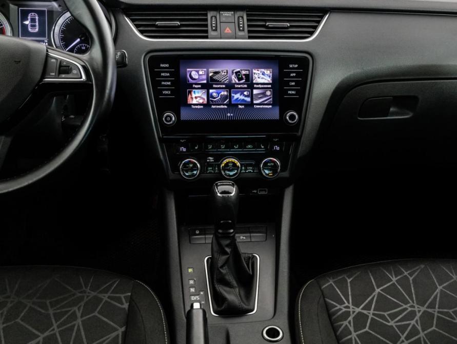 Skoda Octavia III (A7) Рестайлинг Санкт-Петербург  - изображение 13