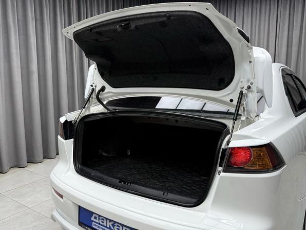 Mitsubishi Lancer X Рестайлинг с пробегом 2011 года, цена 899 000 рублей, 249993 км, седан, Автокод Объявления