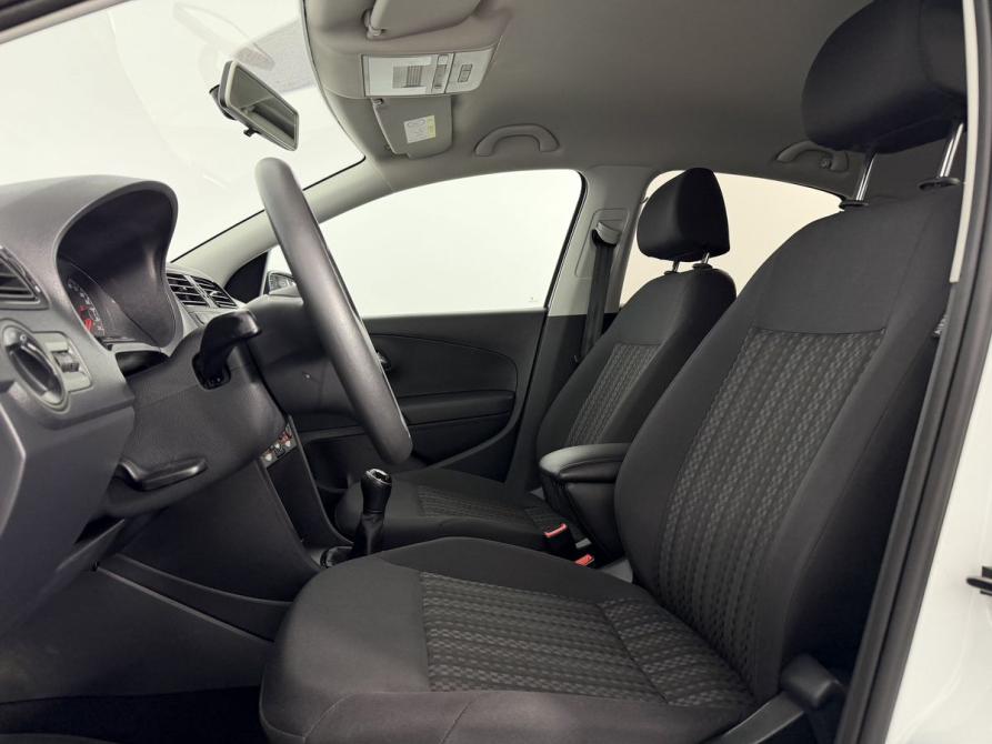 Volkswagen Polo V Рестайлинг Калининград  - изображение 9