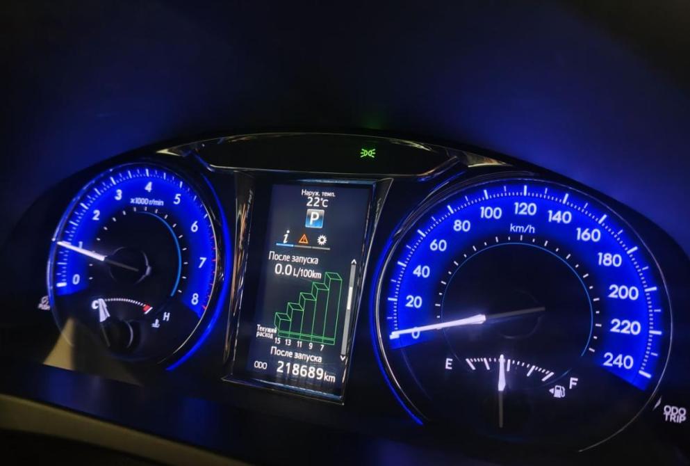 Toyota Camry VII (XV50) Рестайлинг Ярославль  - изображение 9