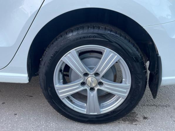 Volkswagen Polo V Рестайлинг с пробегом 2018 года, цена 1 050 000 рублей, 108808 км, седан, Автокод Объявления