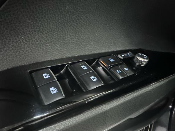 Toyota Camry VIII (XV70) с пробегом 2020 года, цена 2 190 000 рублей, 226235 км, седан, Автокод Объявления