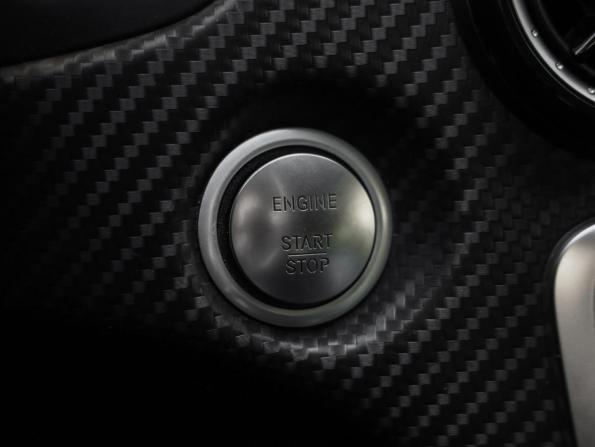 Mercedes-Benz GLA I (X156) Рестайлинг с пробегом 2017 года, цена 2 049 000 рублей, 93917 км, внедорожник, Автокод Объявления