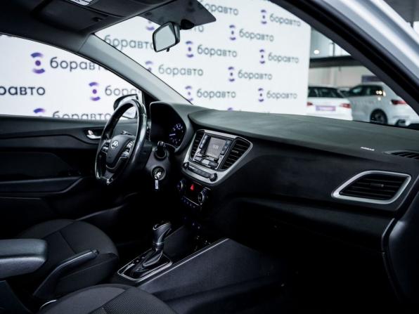 Hyundai Solaris II с пробегом 2017 года, цена 1 200 000 рублей, 148347 км, седан, Автокод Объявления