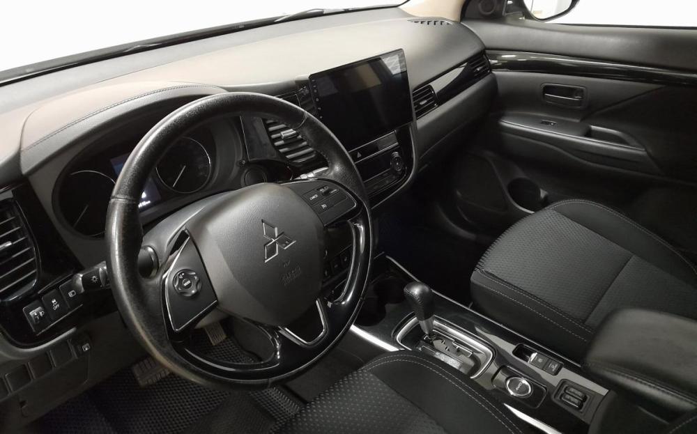 Mitsubishi Outlander III Рестайлинг 3 Новокузнецк  - изображение 11