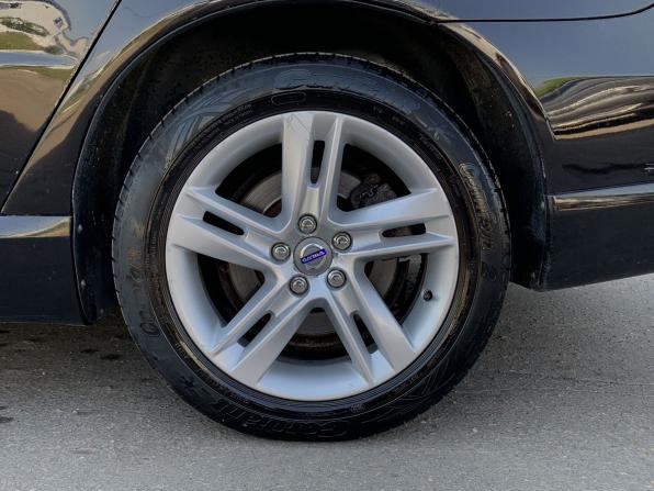 Volvo S80 II Рестайлинг 2 с пробегом 2013 года, цена 1 399 000 рублей, 331954 км, седан, Автокод Объявления