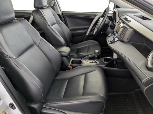 Toyota RAV4 IV (XA40) Рестайлинг с пробегом 2019 года, цена 3 200 000 рублей, 95918 км, внедорожник, Автокод Объявления