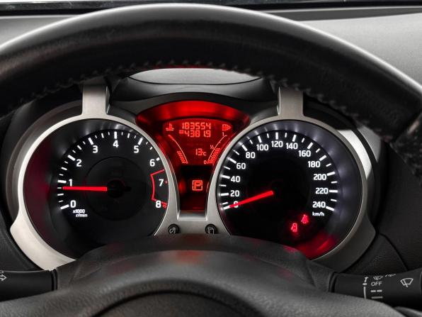Nissan Juke I с пробегом 2012 года, цена 779 000 рублей, 183451 км, внедорожник, Автокод Объявления