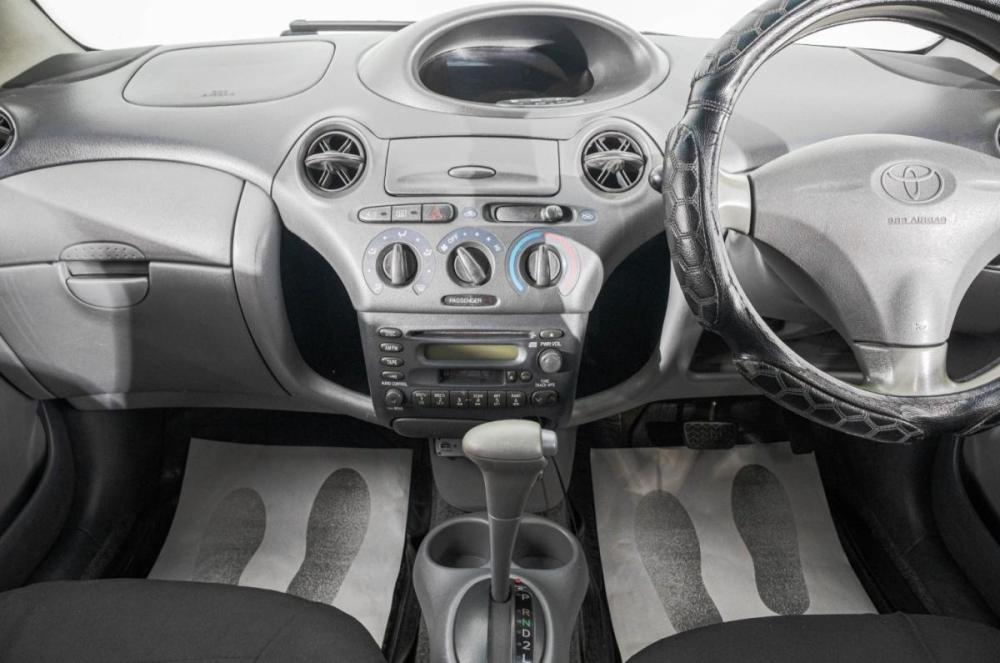Toyota Vitz I (P10) Барнаул  - изображение 16