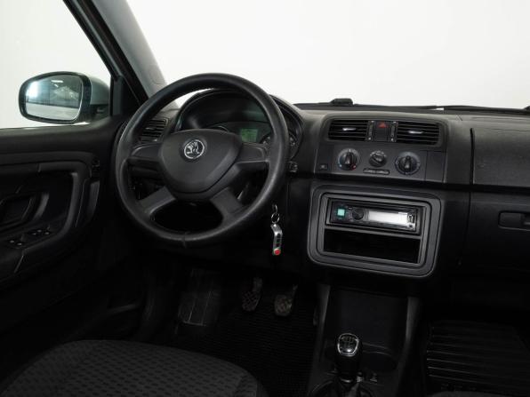 Skoda Fabia II Рестайлинг с пробегом 2013 года, цена 605 000 рублей, 216600 км, хэтчбек, Автокод Объявления