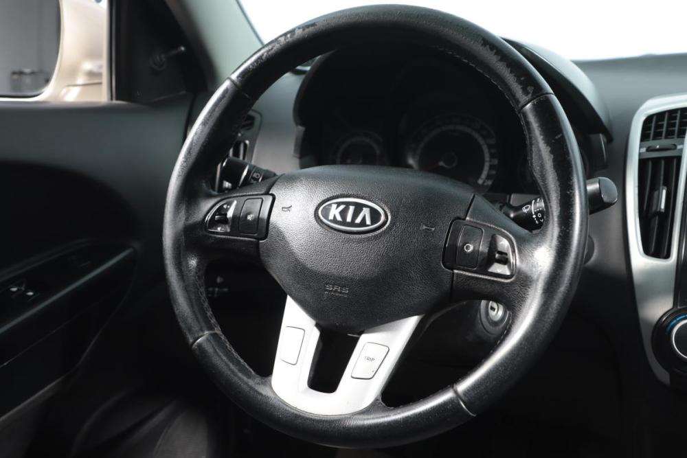 Kia Ceed I Рестайлинг Новосибирск  - изображение 12