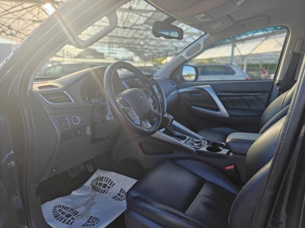 Mitsubishi Pajero Sport III с пробегом 2016 года, цена 2 990 000 рублей, 64726 км, внедорожник, Автокод Объявления
