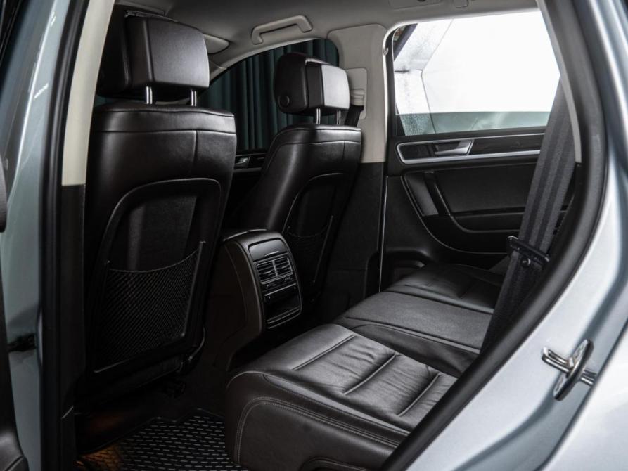 Volkswagen Touareg II Рестайлинг Волгоград  - изображение 13