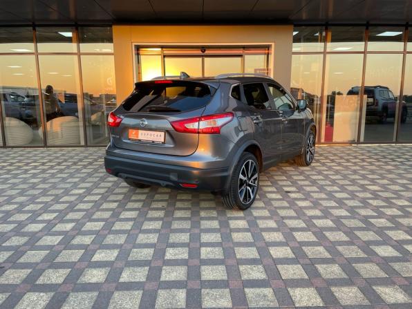 Nissan Qashqai II с пробегом 2017 года, цена 2 100 000 рублей, 19351 км, внедорожник, Автокод Объявления