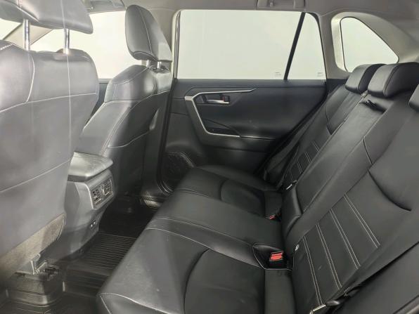 Toyota RAV4 V (XA50) с пробегом 2021 года, цена 3 749 000 рублей, 92500 км, внедорожник, Автокод Объявления