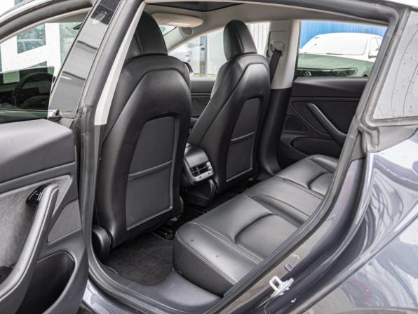 Tesla Model 3 I с пробегом 2019 года, цена 2 999 000 рублей, 73647 км, седан, Автокод Объявления