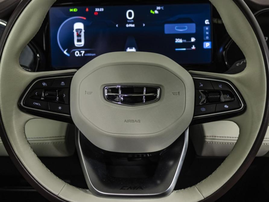 Geely Monjaro I Москва  - изображение 12