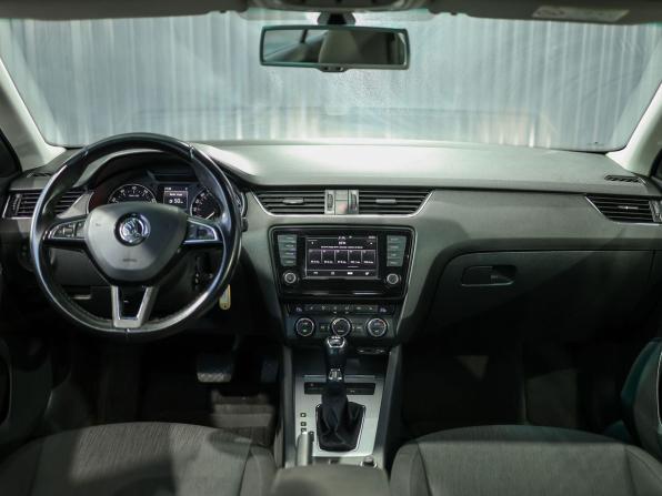 Skoda Octavia III (A7) с пробегом 2016 года, цена 1 499 000 рублей, 180300 км, лифтбек, Автокод Объявления