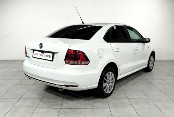 Volkswagen Polo V Рестайлинг с пробегом 2016 года, цена 1 183 000 рублей, 128121 км, седан, Автокод Объявления