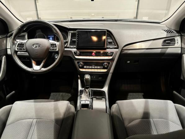 Hyundai Sonata VII (LF) Рестайлинг с пробегом 2019 года, цена 1 913 658 рублей, 110097 км, седан, Автокод Объявления