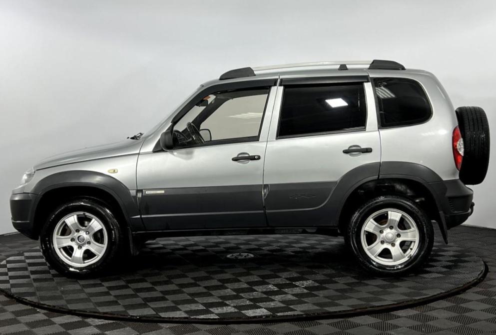 Chevrolet Niva I Рестайлинг Нижний Новгород  - изображение 9