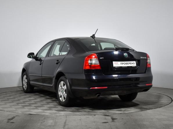 Skoda Octavia II (A5) Рестайлинг с пробегом 2013 года, цена 635 000 рублей, 179285 км, лифтбек, Автокод Объявления