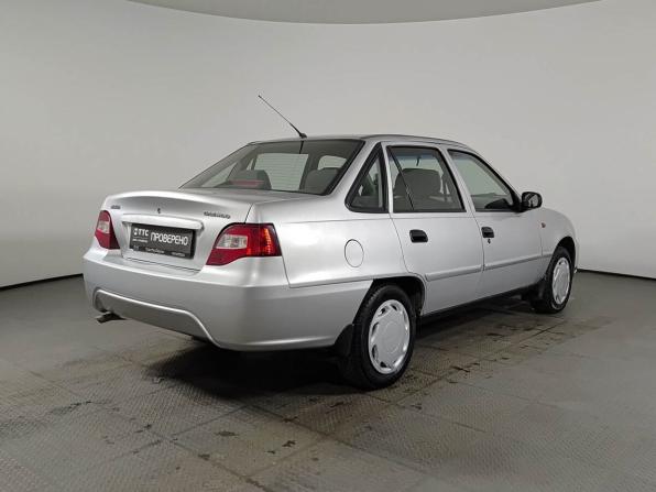 Daewoo Nexia I Рестайлинг с пробегом 2011 года, цена 275 000 рублей, 115039 км, седан, Автокод Объявления