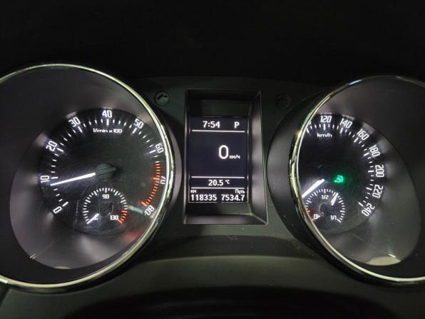 Skoda Yeti I Рестайлинг с пробегом 2014 года, цена 1 326 000 рублей, 118333 км, внедорожник, Автокод Объявления