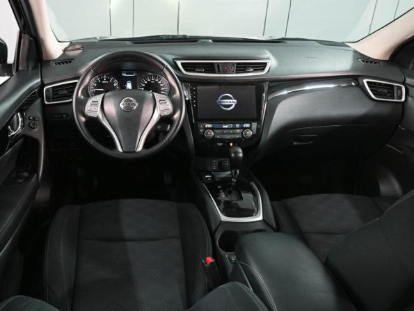 Nissan Qashqai II с пробегом 2017 года, цена 1 599 000 рублей, 142435 км, внедорожник, Автокод Объявления