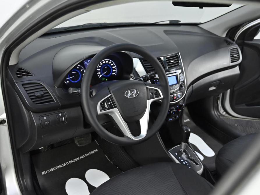 Hyundai Solaris I Москва  - изображение 6