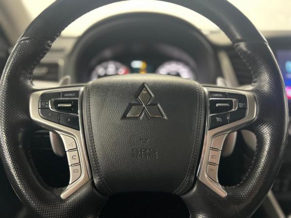 Mitsubishi Pajero Sport III с пробегом 2020 года, цена 2 390 000 рублей, 255160 км, внедорожник, Автокод Объявления