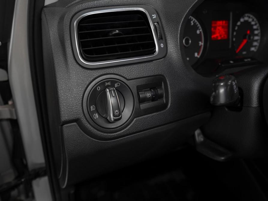 Volkswagen Polo V Москва  - изображение 17