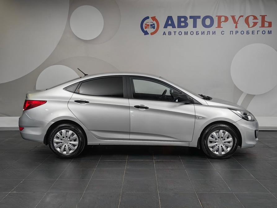 Hyundai Solaris I Москва  - изображение 5