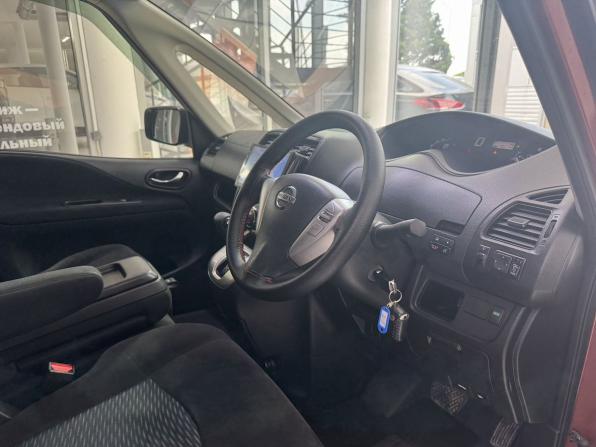 Nissan Serena IV (C26) с пробегом 2015 года, цена 1 450 000 рублей, 118350 км, минивэн, Автокод Объявления
