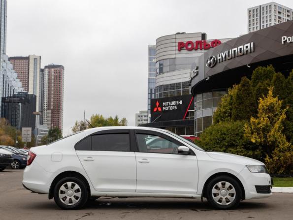 Skoda Rapid I Рестайлинг с пробегом 2019 года, цена 798 000 рублей, 227975 км, лифтбек, Автокод Объявления