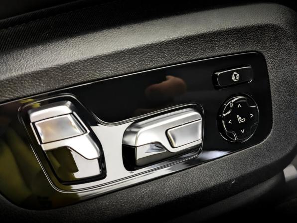 BMW X6 III (G06) Рестайлинг с пробегом 2024 года, цена 12 622 100 рублей, 17235 км, внедорожник, Автокод Объявления