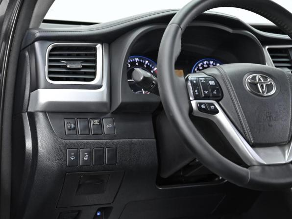 Toyota Highlander III (XU50) с пробегом 2015 года, цена 2 299 000 рублей, 129000 км, внедорожник, Автокод Объявления