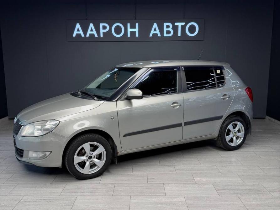 Skoda Fabia II Рестайлинг Москва  - изображение 1