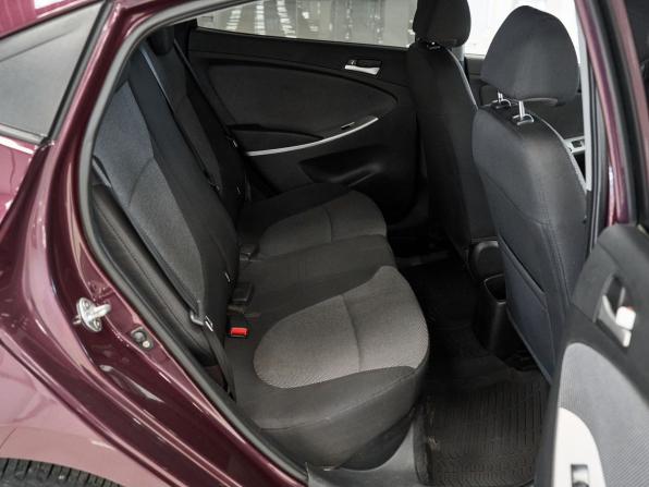Hyundai Solaris I с пробегом 2013 года, цена 862 000 рублей, 107527 км, седан, Автокод Объявления