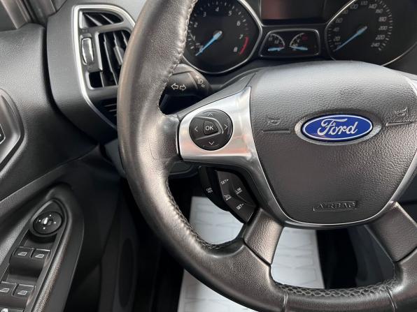 Ford Kuga II с пробегом 2014 года, цена 1 370 000 рублей, 148895 км, внедорожник, Автокод Объявления