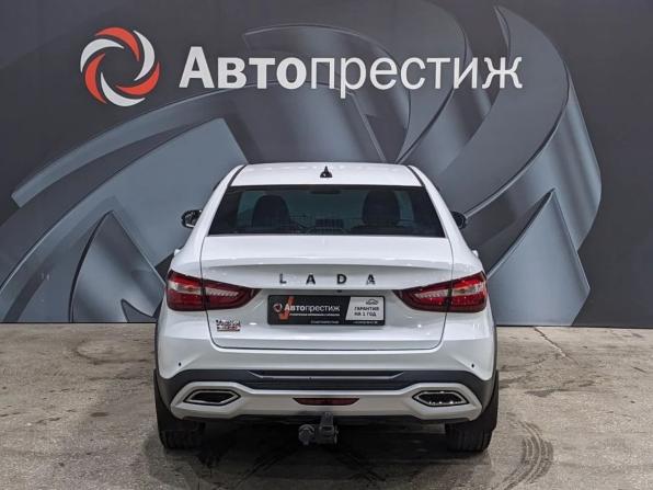 Lada (ВАЗ) Vesta I Рестайлинг (NG) с пробегом 2023 года, цена 1 335 000 рублей, 60357 км, седан, Автокод Объявления