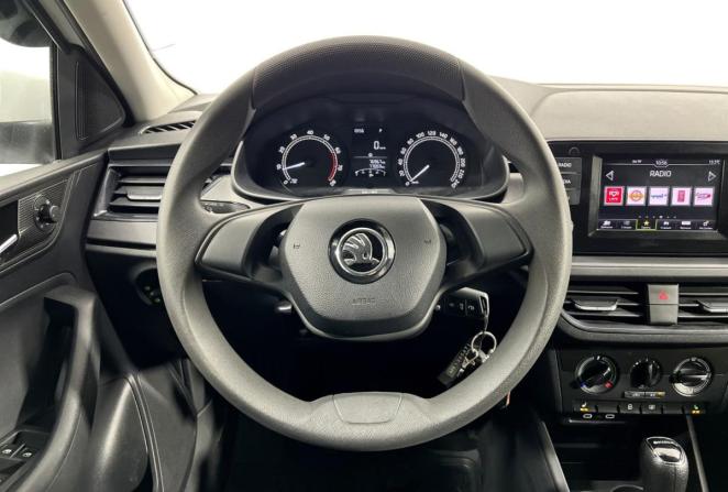 Skoda Rapid II с пробегом 2021 года, цена 1 650 000 рублей, 77003 км, лифтбек, Автокод Объявления