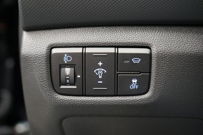 Hyundai Creta I Рестайлинг с пробегом 2020 года, цена 2 275 000 рублей, 73386 км, внедорожник, Автокод Объявления
