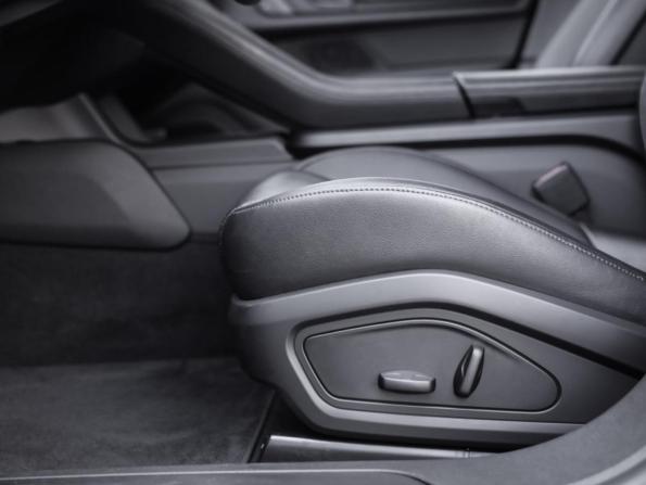Porsche Taycan I с пробегом 2022 года, цена 8 811 000 рублей, 28303 км, универсал, Автокод Объявления