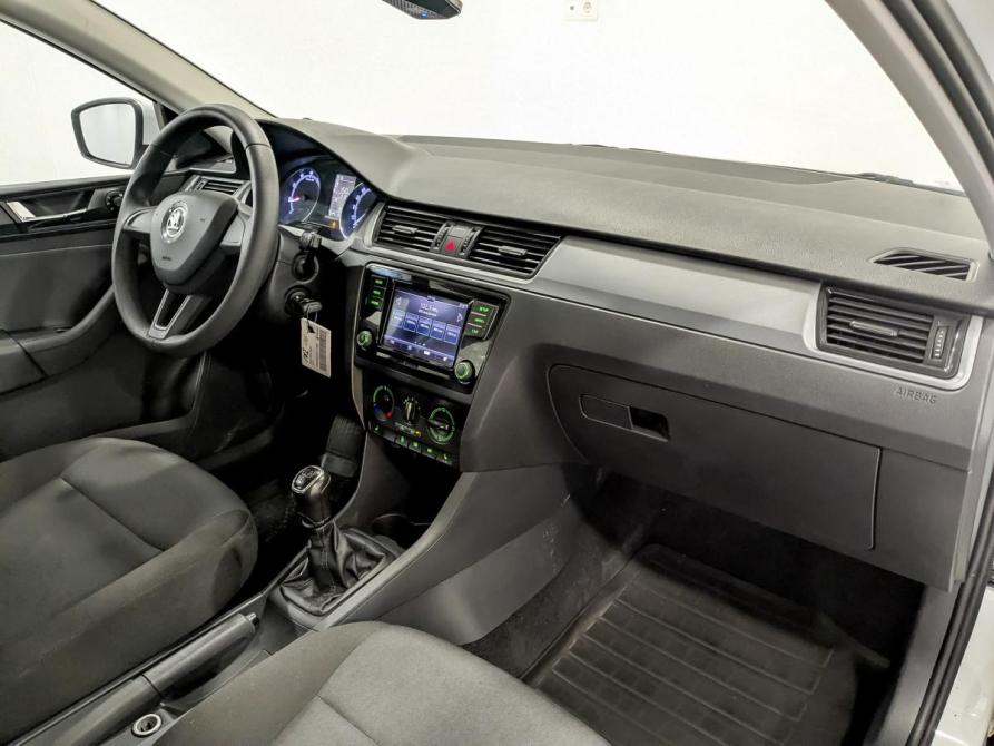 Skoda Rapid I Рестайлинг Москва  - изображение 11