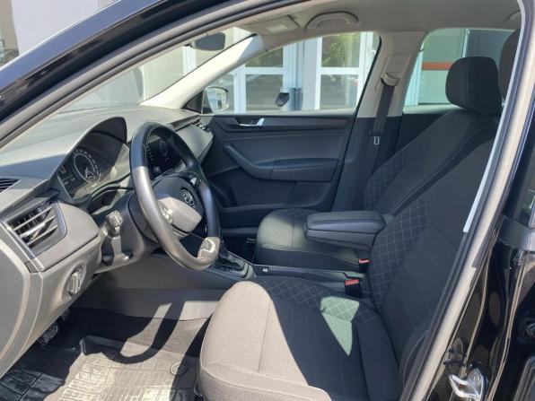 Skoda Rapid II с пробегом 2020 года, цена 1 655 000 рублей, 86000 км, лифтбек, Автокод Объявления