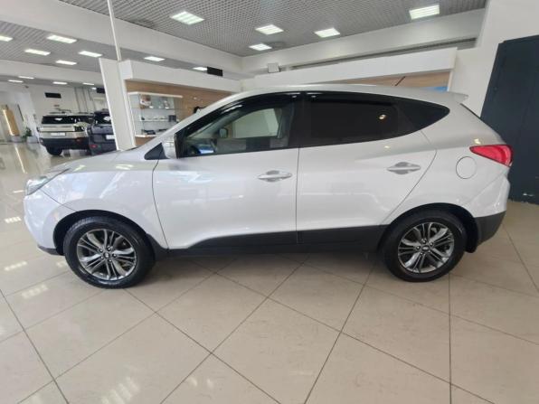 Hyundai ix35 I Рестайлинг с пробегом 2014 года, цена 1 200 000 рублей, 233961 км, внедорожник, Автокод Объявления