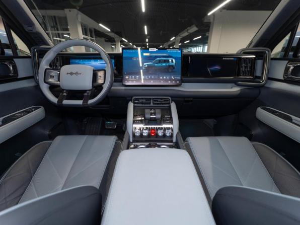 BYD FangChengBao Leopard 5 I с пробегом 2023 года, цена 5 250 000 рублей, 219 км, внедорожник, Автокод Объявления