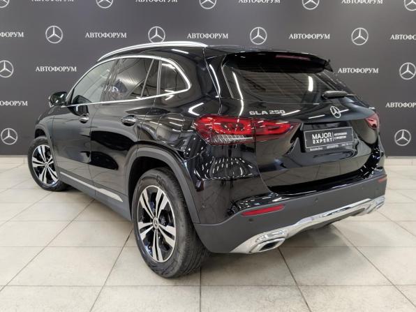 Mercedes-Benz GLA II (H247) с пробегом 2021 года, цена 4 100 000 рублей, 52046 км, внедорожник, Автокод Объявления